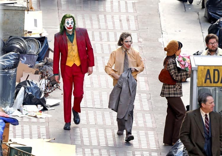 ¡Cuántos payasos! Se filtran más imágenes del rodaje de Joker 2 (+Video)