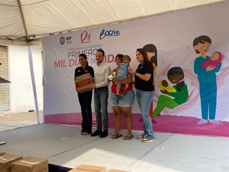 Entregan apoyos alimentarios a mujeres embarazadas y lactantes en Boca del Río