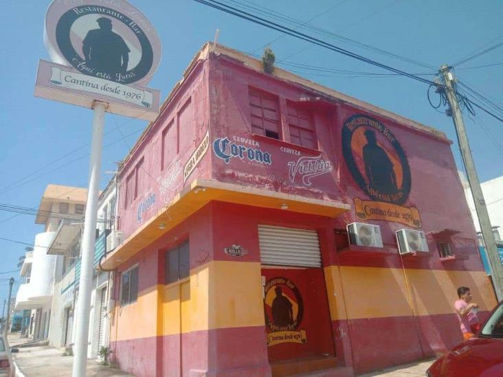 ¡Aquí ya no está Lucas! Cierra emblemático restaurante bar en Coatzacoalcos