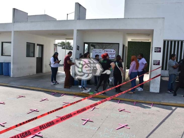 Protesta Marea Verde Altas Montañas en Fiscalía de Orizaba; exige justicia para víctimas de feminicidio (+Video)