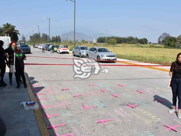 Protesta Marea Verde Altas Montañas en Fiscalía de Orizaba; exige justicia para víctimas de feminicidio (+Video)