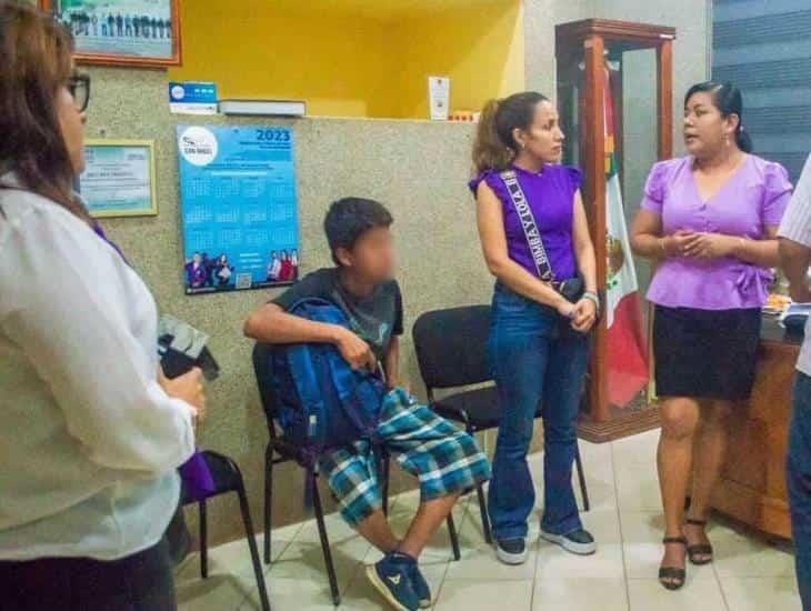 Niño originario de Oaxaca vagaba en Acayucan; ya fue devuelto