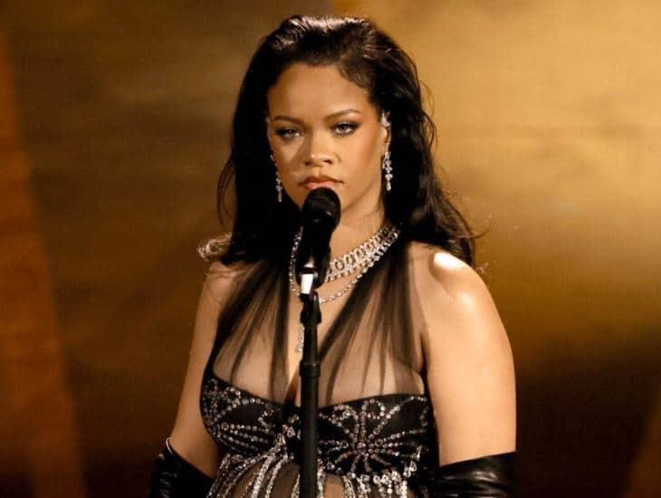Rihanna recibe ovación de pie tras interpretar Lift me up en los Premios Óscar