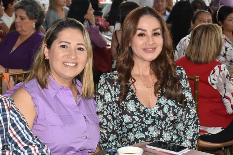Canaco Servytur Veracruz organiza desayuno en honor a las mujeres empresarias