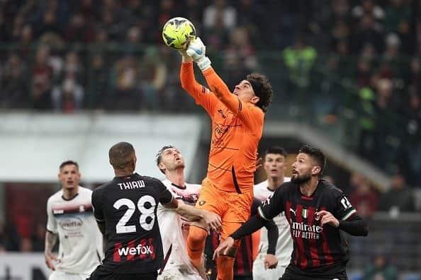 Salernitana saca un punto importante frente al Milán; Ochoa factor para el empate