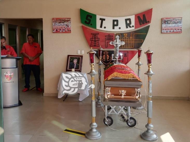 Dan el último adiós a Carlos Ascencio, obrero víctima de la explosión en Ixhuatlán del Sureste