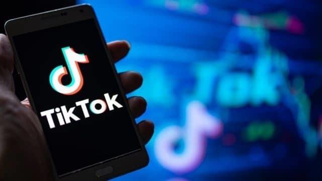 TikTok ve decepcionante veto a su uso en teléfonos de gobierno británico