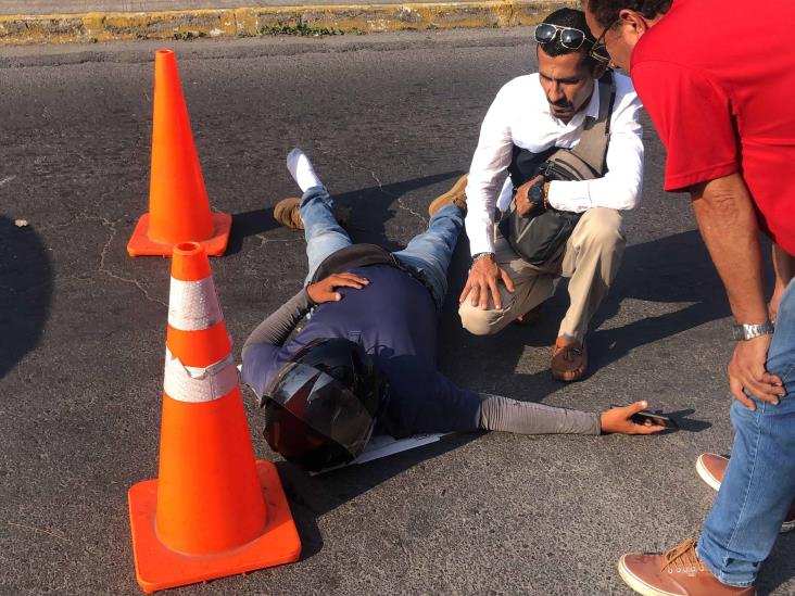 Arrollan a motociclista repartidor en Jardines de Virginia, en Boca del Río