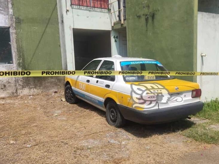 Reportan como desaparecido a taxista de Córdoba; hallan su taxi abandonado