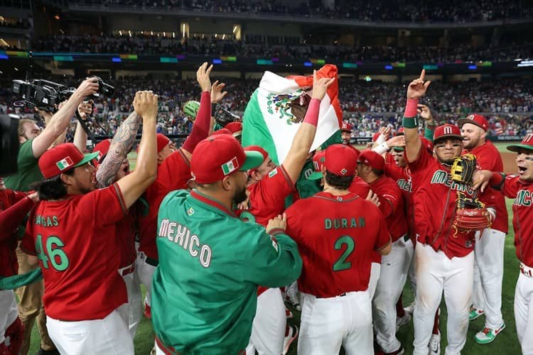 México da la vuelta a Puerto Rico y avanza a semifinales del Clásico