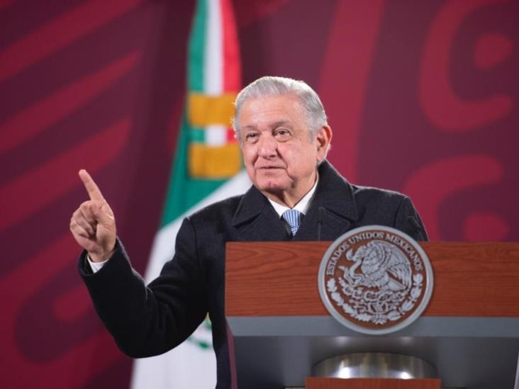 Llama AMLO a fortalecer los valores culturales, morales y espirituales