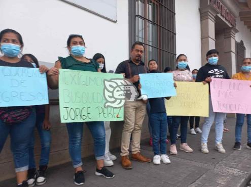 Familiares y compañeros de José Jorge Pérez Flores se manifestaron ante la Fiscalía Regional (+Video)