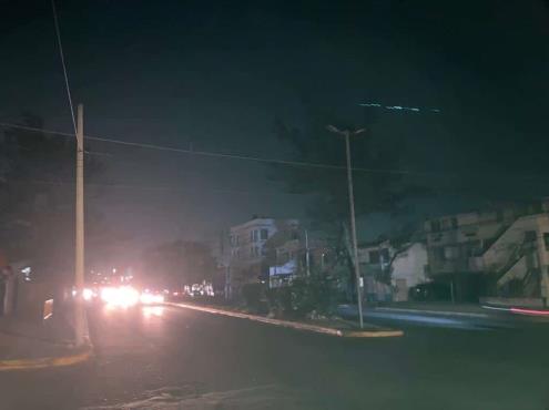 Reportan apagones y cortes de energía eléctrica por el norte en Veracruz