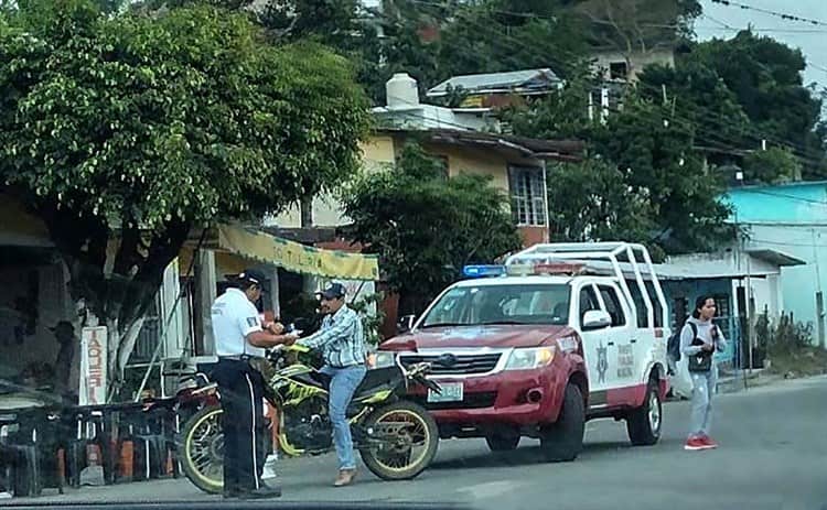 Tránsito pone mano dura a motociclistas en Misantla