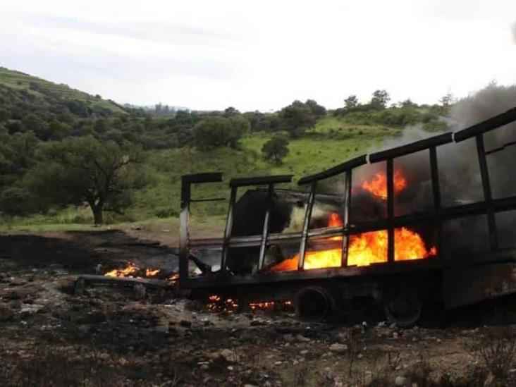 Localizan seis cuerpos calcinados en Puebla; sería presunto ajuste de cuentas