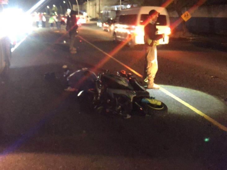 Fallece mujer motociclista en la carretera Veracruz – Medellín de Bravo(Video)