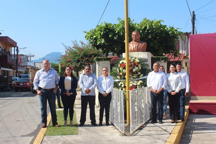 Conmemoran en Misantla legado de Benito Juárez