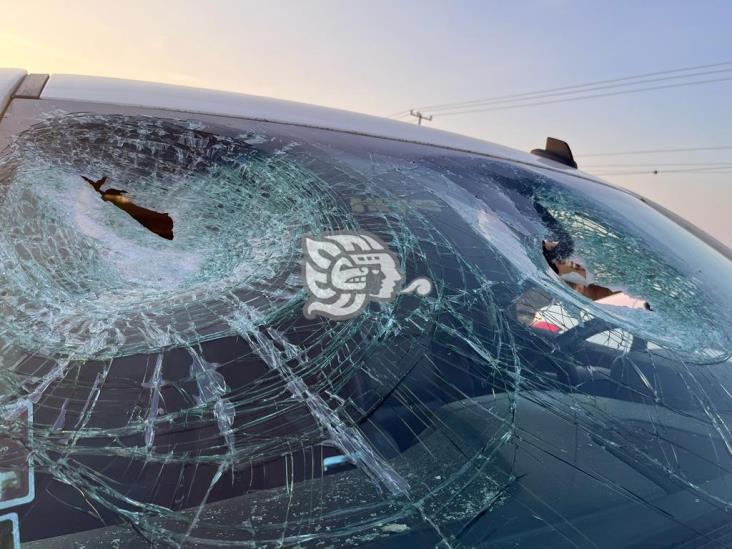 ¡Cuidado! Al menos seis unidades dañadas por pedradas en la autopista Xalapa -Veracruz