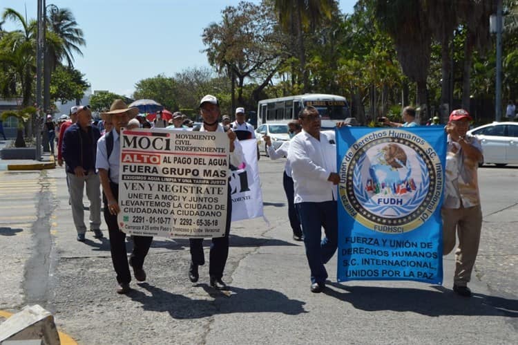 Marchan integrantes de Moci en Veracruz, en el marco del Día Internacional del Agua (+Video)