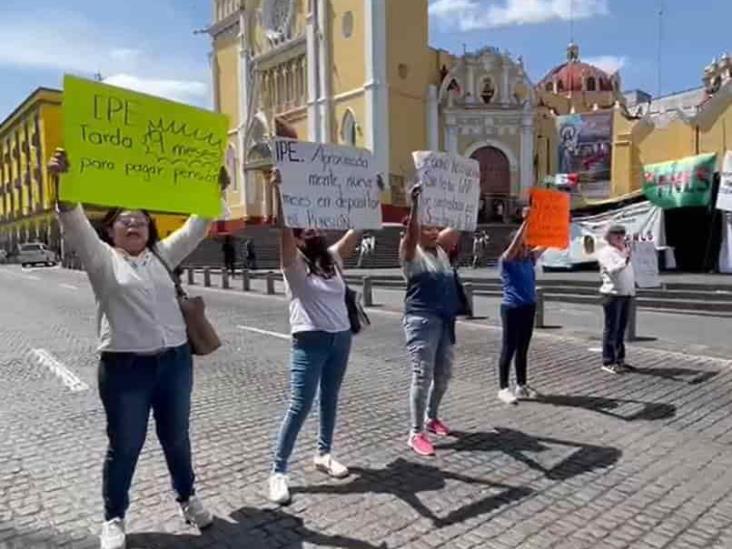 Exigen a SEV y al IPE agilizar pagos de prestaciones y jubilaciones (+Video)