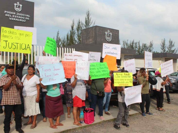 Protestan Cardenistas en Ciudad Judicial de Misantla