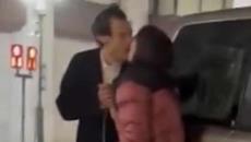 Sorprenden a Harry Styles y Emily Ratajtowski besándose en Tokio
