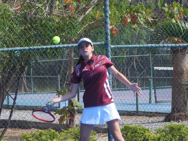 Clasifican jóvenes a Juegos Nacionales en tenis