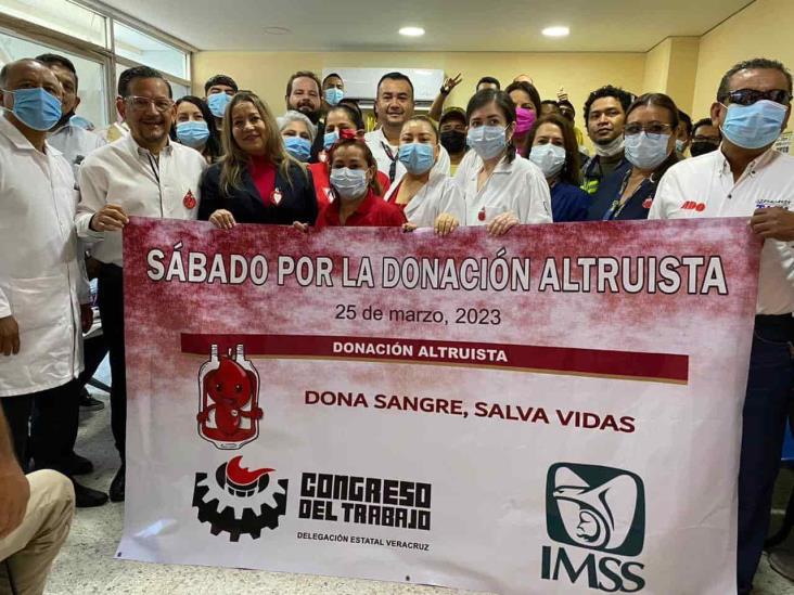 Participan trabajadores del Congreso del Trabajo y CTM en campaña de Donación de Sangre del IMSS
