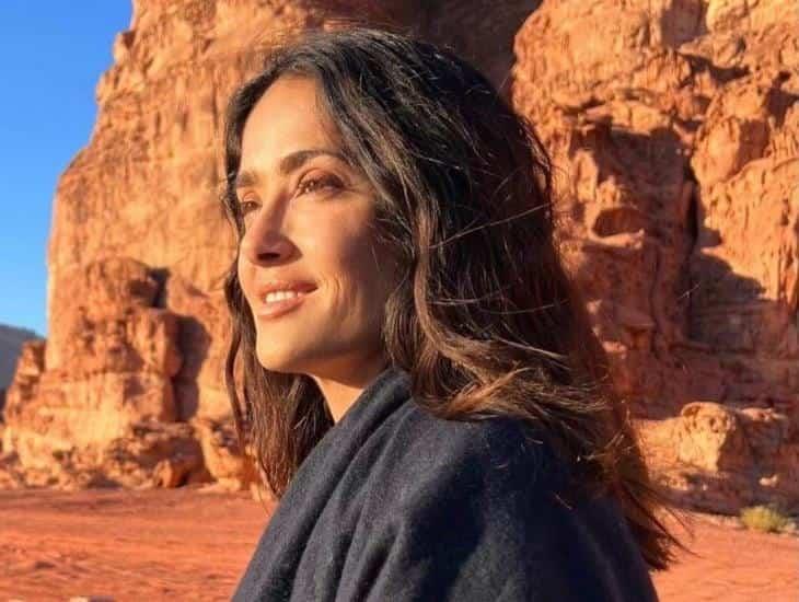 ¡Románticas vacaciones! Salma Hayek viaja a Jordania con su esposo