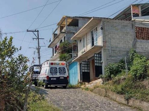 Hombre de 48 años de edad toma la puerta falsa en Xalapa