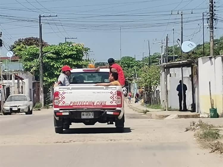 Suman 12 incendios de pastizales en Nanchital