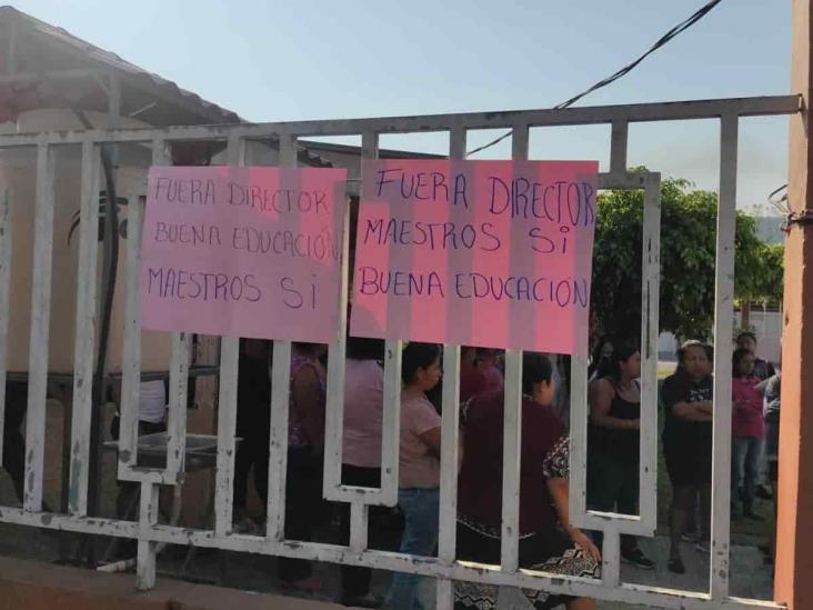 En la zona centro se vive día de protestas en escuelas