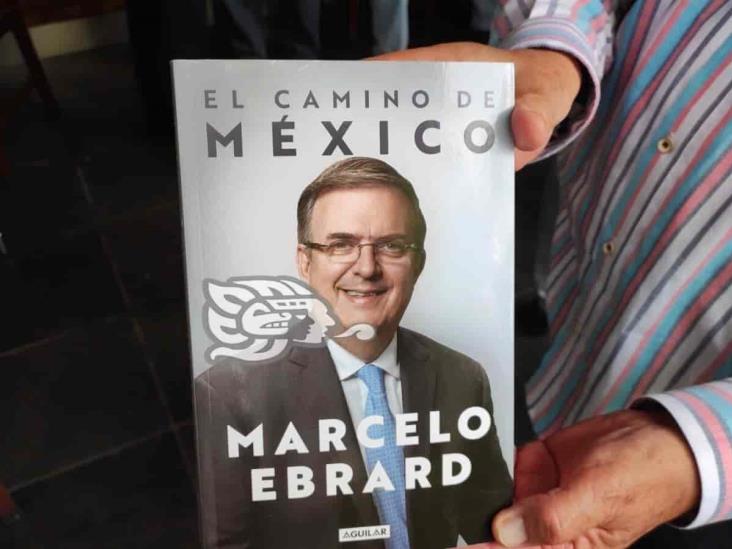 Presentan en Xalapa ‘El camino de México’, libro de Marcelo Ebrard