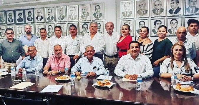 Reeligen a Edi Alberto Martínez Tejeda en la Canaco Servitur de Veracruz