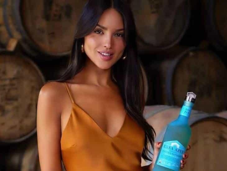 Eiza González lanza marca de tequila orgánico Casa Azul