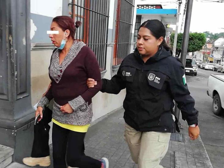 La detienen por fingir secuestro en Amatlán; quiso extorsionar a su padrastro