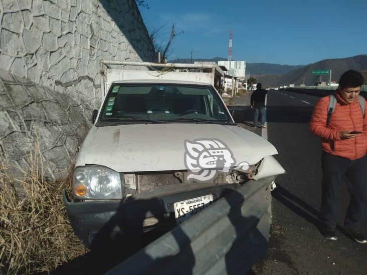 Se accidenta camioneta en Nogales; un lesionado