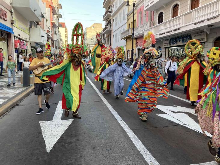 Concluye el Festival de la Lectura y Cultura Veracruzana en el puerto (+Video)