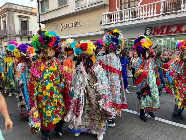 Concluye el Festival de la Lectura y Cultura Veracruzana en el puerto (+Video)