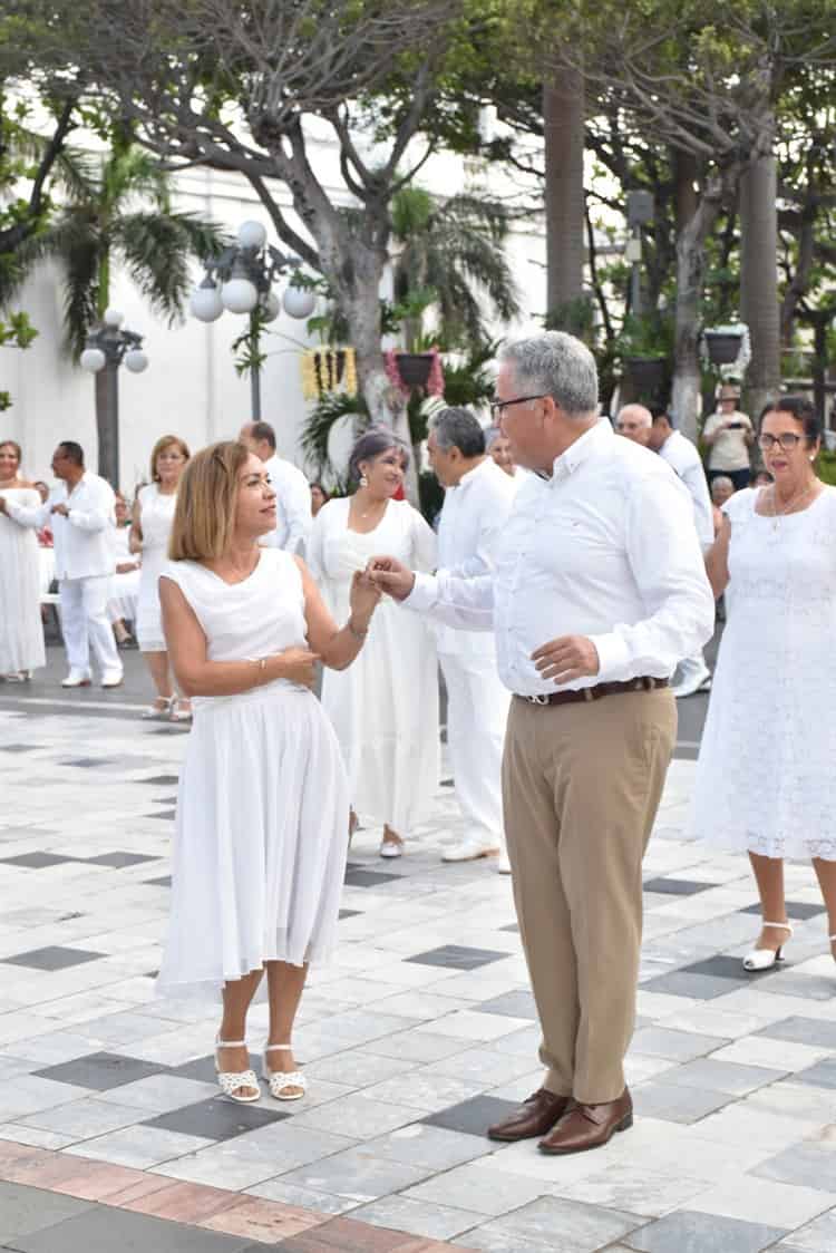 CMIC Veracruz realiza Evento de Danzón por aniversario