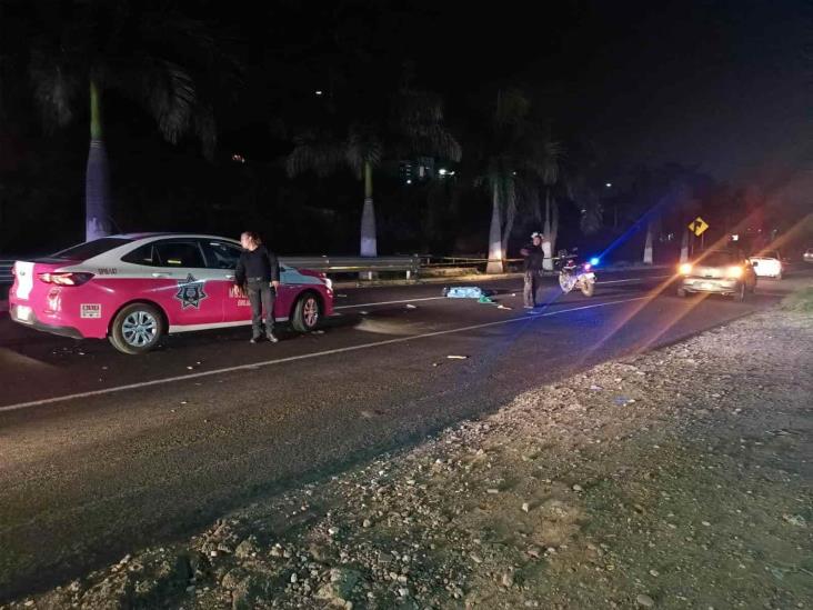 Muere arrollado abajo del puente peatonal de El Lencero