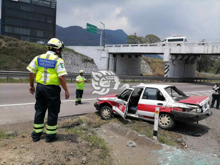 Fiscalía imputa a hombres que robaron y desbarataron taxi en zona centro de Veracruz