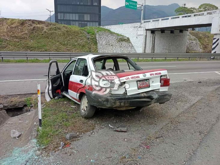 Fiscalía imputa a hombres que robaron y desbarataron taxi en zona centro de Veracruz