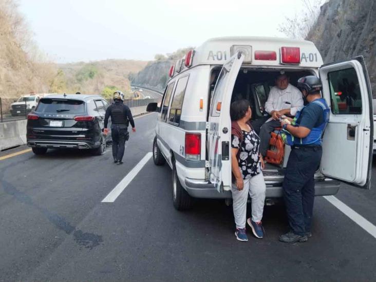 Tráiler se queda sin frenos cerca de caseta de Plan del Río