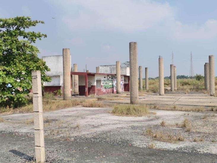 Semarnat evaluará terreno de Nanchital donde pretenden edificar centro comercial