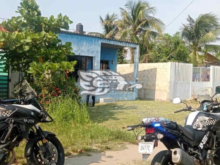 Balean casa en colonia Popular Morelos de Coatzacoalcos