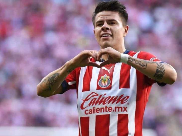 Chivas logra tres puntos a costa del Nacaxa