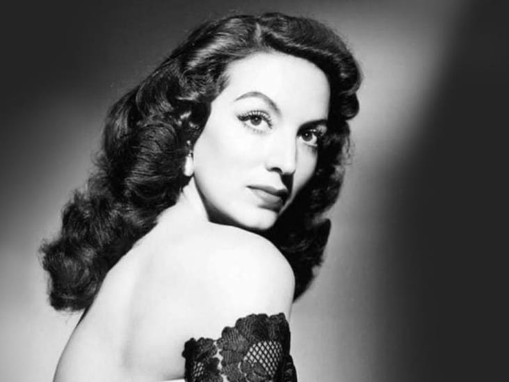 Así fue la vida de María Félix a través de las estrellas