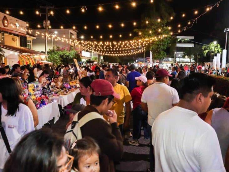 Fortalece La Antigua el consumo local con el Mercadito Emprendedor