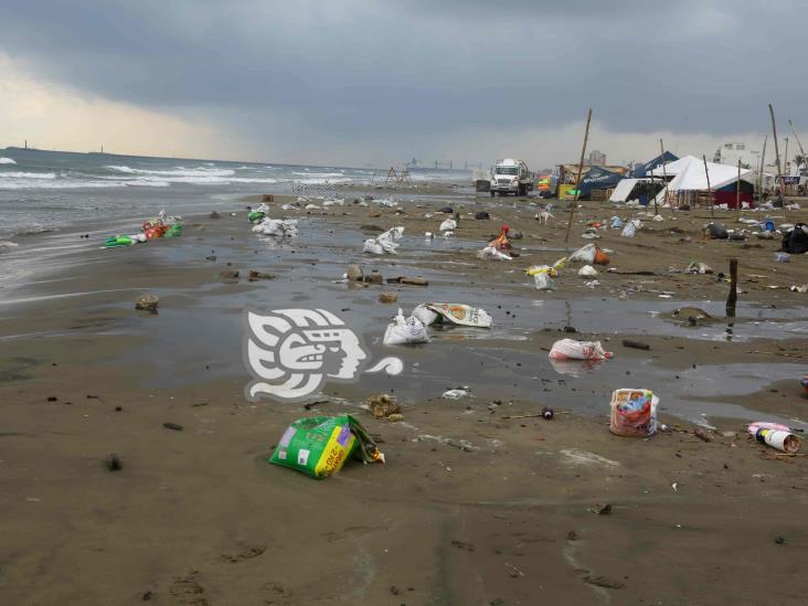 ¿Falta de cultura? vacaciones dejaron más de 150 toneladas de basura en Coatzacoalcos